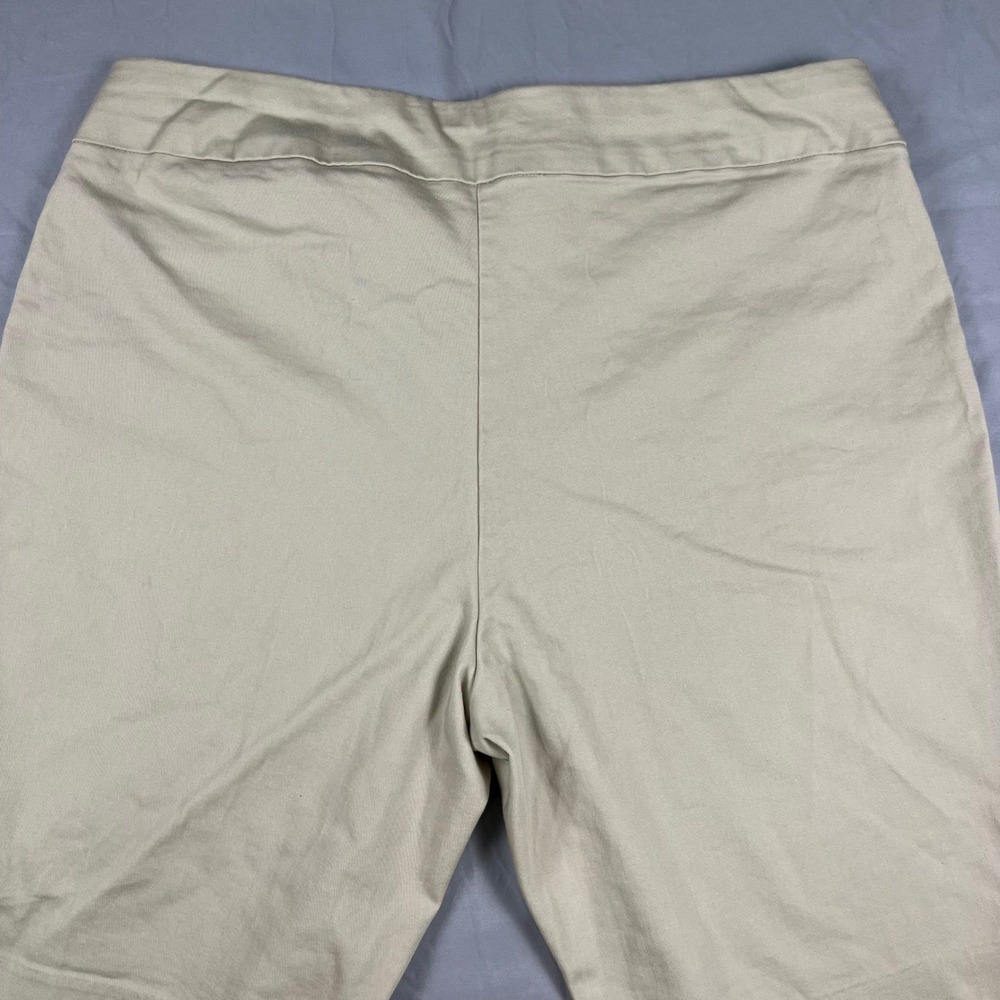 Croft & Barrow Effortless Stretch Bermuda Shorts Womens 18W Khaki Tan Pull On - Picture 6 of 14